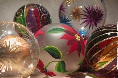 12 cheap, easy Christmas decor projects - Living on the Cheap