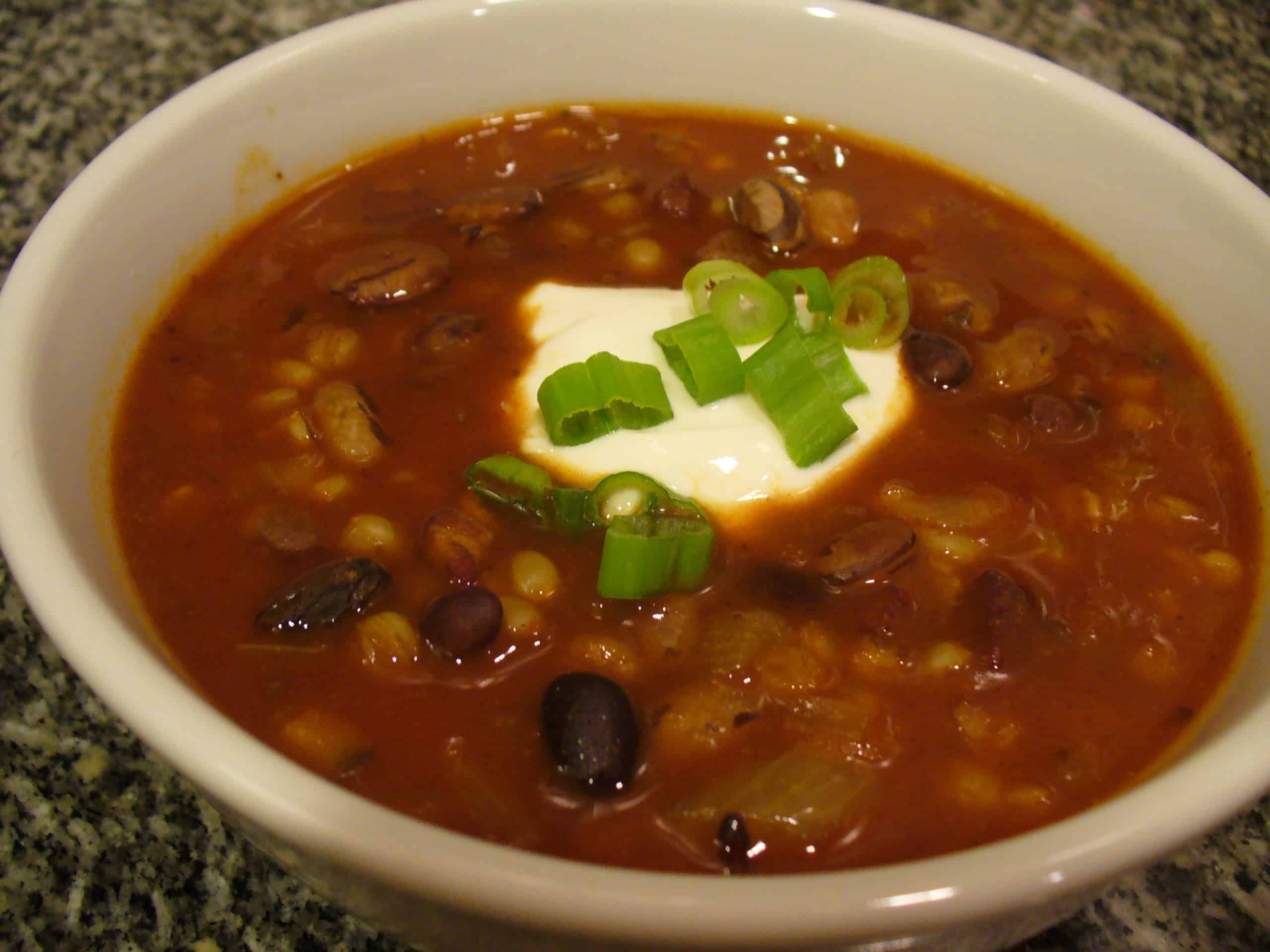 Hearty bowl of chili photo by Carole Cancler