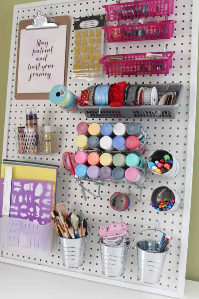 Pegboard Ideas In Craft Room From Feelingnifty Used With Permission From Mv Social Share Group Living On The Cheap