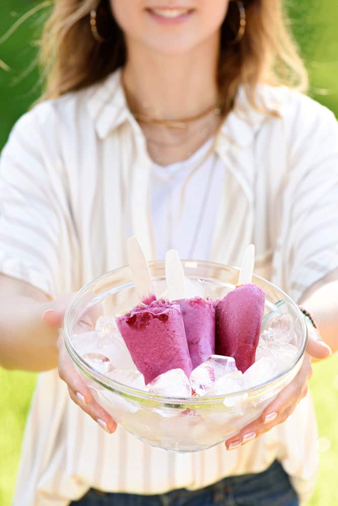Bowl of DIY popsicles made with smoothie